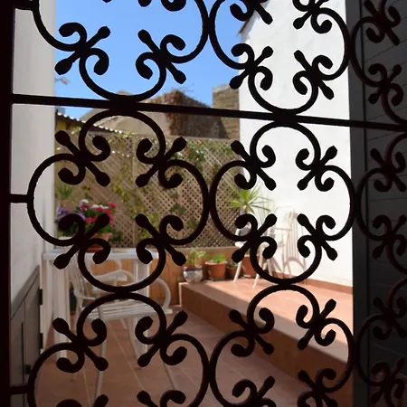 Bed & Breakfast Kerkent 3*